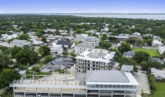 124 Court Unit # 203 St, Bay St. Louis, MS 39520