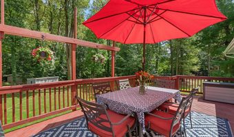 8605 ARDFOUR Ln, Annandale, VA 22003