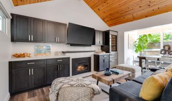 129 Santa Cruz Ave, Aptos, CA 95003