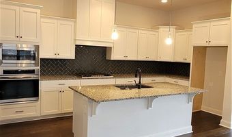 5107 SW Kemptown Pl, Bentonville, AR 72713