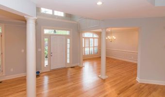10709 BOSWELL Ln, Potomac, MD 20854