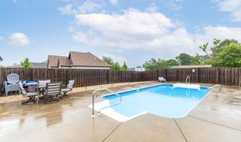 14772 Wildwood Dr, Athens, AL 35613