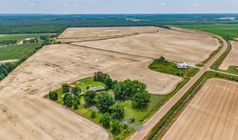 5042 Dummyline Rd, Batesville, MS 38606