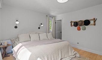 33 Slavin Path, Glocester, RI 02814