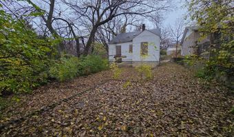 2701 Viewland St, Alton, IL 62002