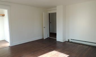 401 S Third St, Altamont, IL 62411
