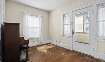 136 Lincoln St, Amherst, OH 44001