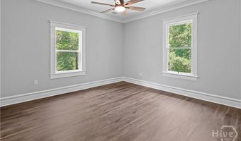674 Dunlevie Rd, Allenhurst, GA 31301