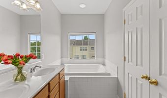 44253 HURON Ter, Ashburn, VA 20147