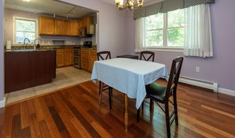 2 Rockwood Ave, Bar Harbor, ME 04609