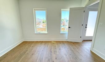 33 LOWER SERVICE Ct NW, Washington, DC 20001