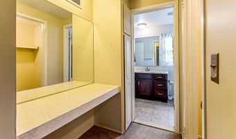 2240 Steeplechase Dr, Ann Arbor, MI 48103
