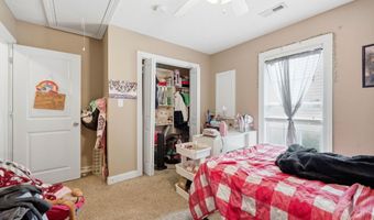 3726 Countryaire Dr, Ayden, NC 28513