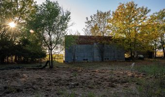 3671 Avenue V, Albert, KS 67511