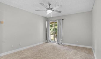 5700 Baltimore Dr 195, La Mesa, CA 91942