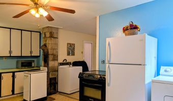 372 River Rd, Avon, ME 04966