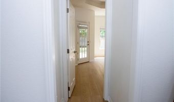 705 Drake St, Bentonville, AR 72712