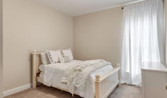 1913 E Jane St, Abbeville, LA 70510