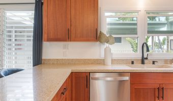 75-6124 ALII Dr 207, Kailua Kona, HI 96740