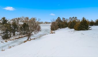 379501 N SHORE Dr, Aberdeen, SD 57401