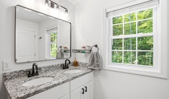 489 High St, Boscawen, NH 03303