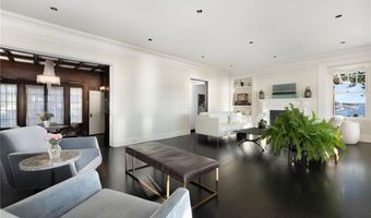 221 Hope St 2, Bristol, RI 02809