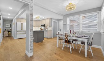 1119 W GLENDALE Ave, Appleton, WI 54914