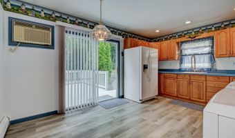290 W Prospect Ave, Aberdeen, NJ 07735