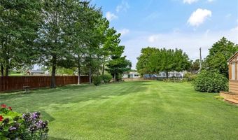 405 NW 5th St, Bentonville, AR 72712