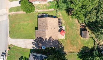 1005 N St, Barling, AR 72923