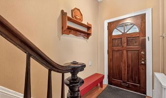103 W 33RD St, Bayonne, NJ 07002