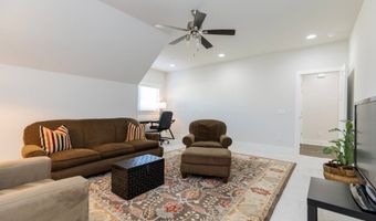 5910 SW Dryden Rd, Bentonville, AR 72713