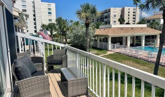 1451 GULF Blvd 204, Clearwater, FL 33767