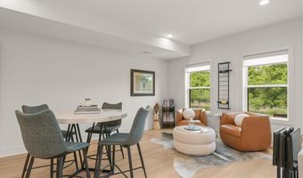 14450 Aurora Ln, Basehor, KS 66007