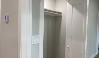 3701 9TH St NW 4, Washington, DC 20010