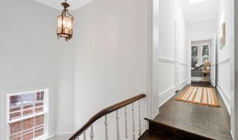 122 3RD St SE, Washington, DC 20003