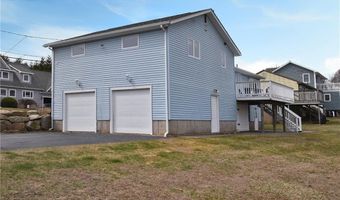 151 E Shore Rd, Narragansett, RI 02882