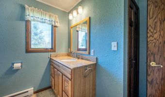 130 Linda Dr, Aurora, MN 55705