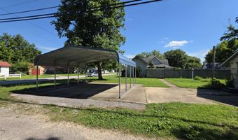 517 S Adams Ave, Aurora, MO 65605