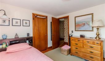 19 Longue Vue Ave, North Providence, RI 02904