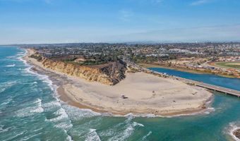 365 Shoemaker Ln, Solana Beach, CA 92075