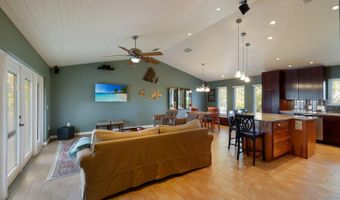 110 HAMMOCK Rd, Anna Maria, FL 34216