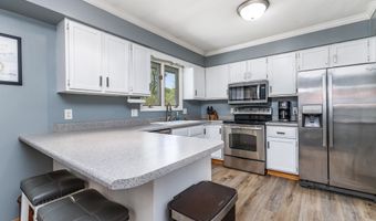 2665 Sun Rdg, Asbury, IA 52002