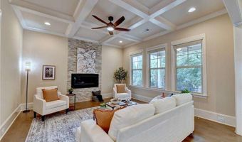 101 Spur Ln, Alpharetta, GA 30009