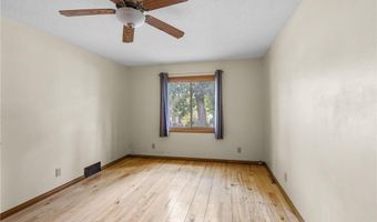 135 Knollwood St W, Annandale, MN 55302