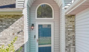 712 Taylor Ln, Albion, IN 46701