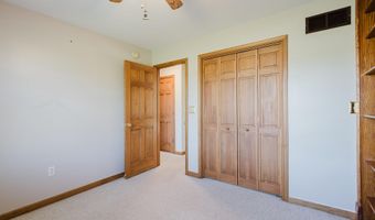 74 CONNIE Ln, Dover, DE 19901