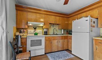 46 CHASTELLUX Ave M6, Newport, RI 02840