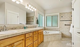 15387 Reminiscene Dr, Caldwell, ID 83607