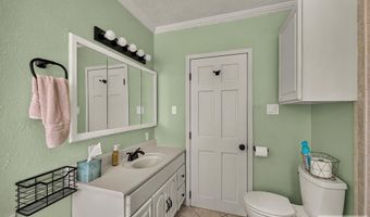 359 S Shilling Ave, Blackfoot, ID 83201